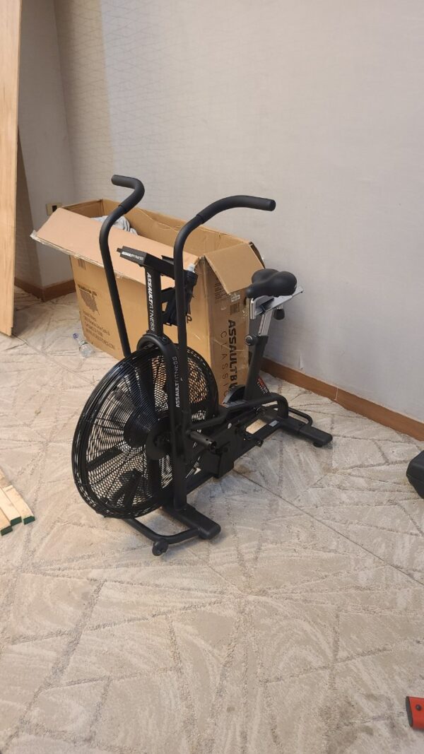 ASSAULT FITNESS AIR BIKE - Image 3